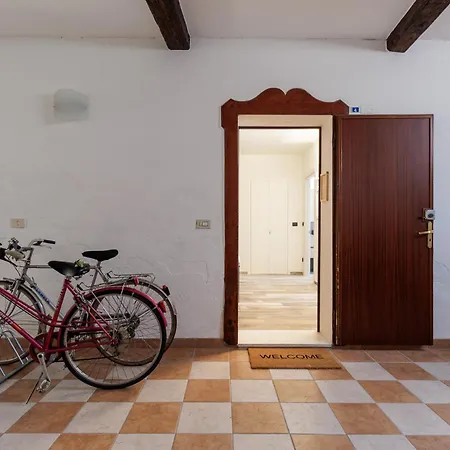 Loftino 42 Biciclette & Wifi * Ferrara